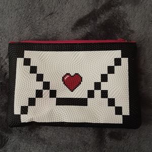 Ipsy bag with Heart